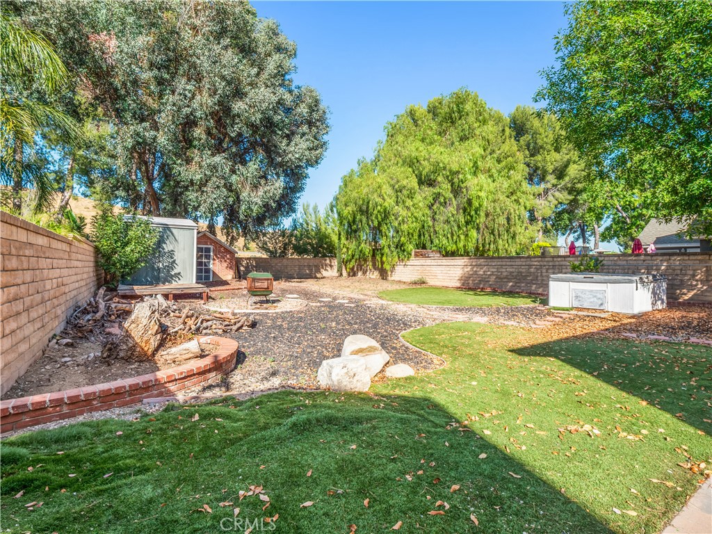main property photo 22
