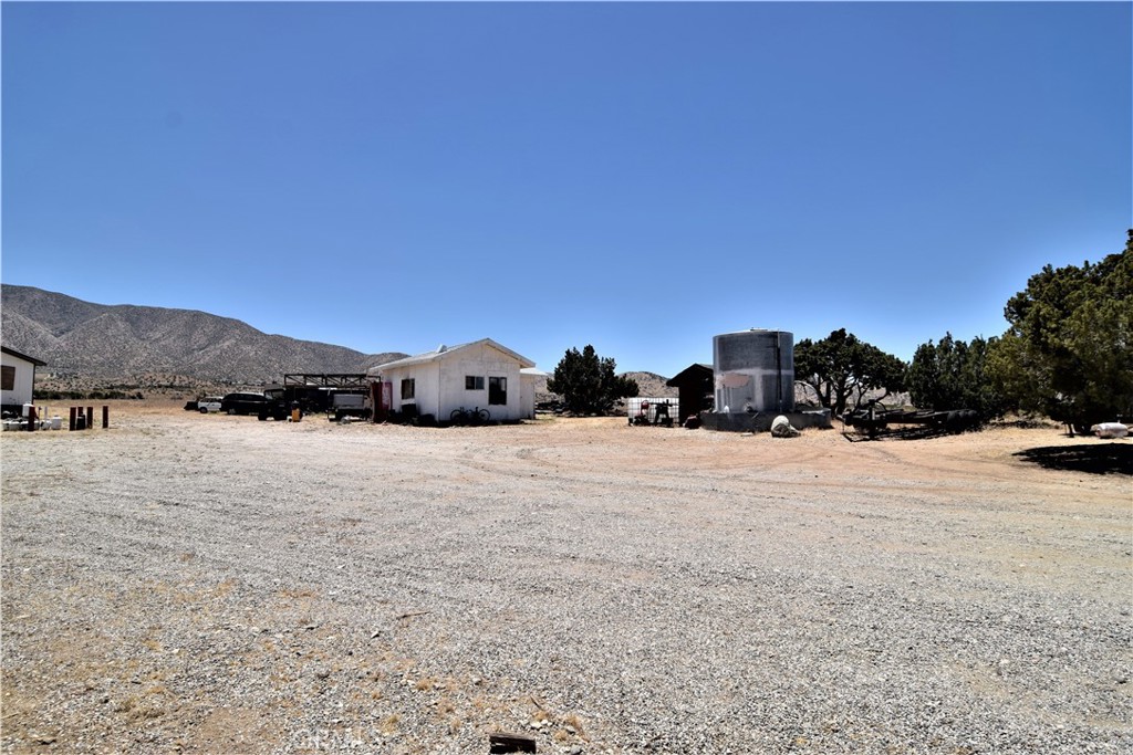 main property photo 11