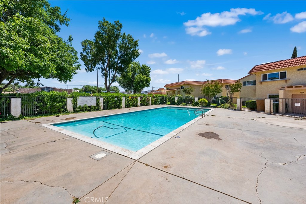 main property photo 45