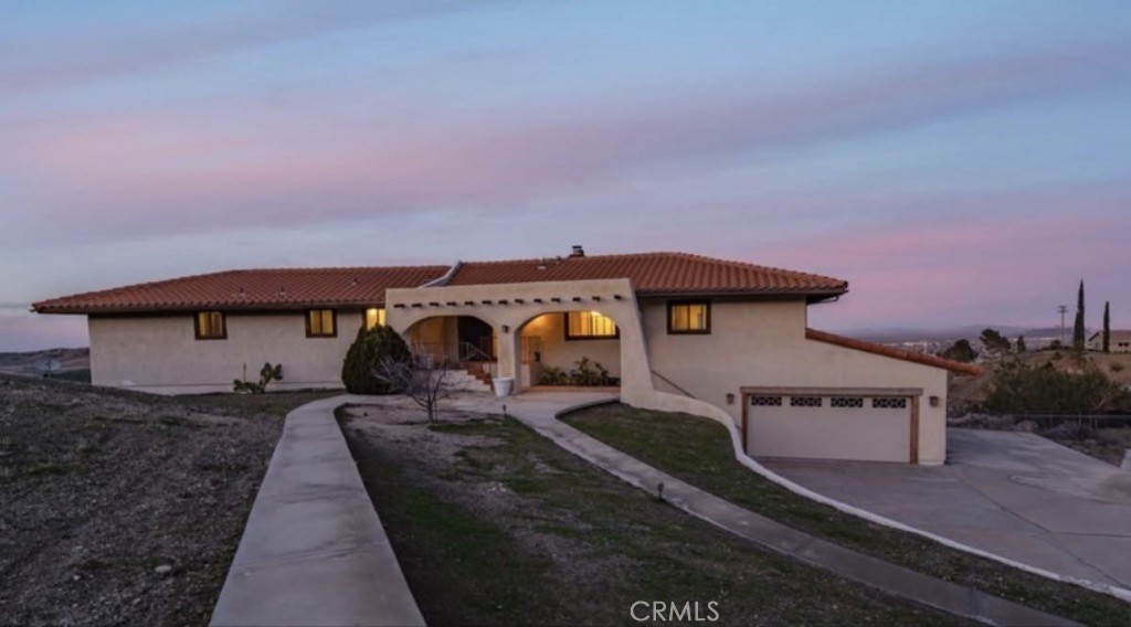 main property photo 4
