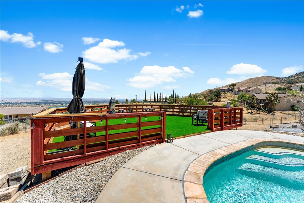 main property photo 49
