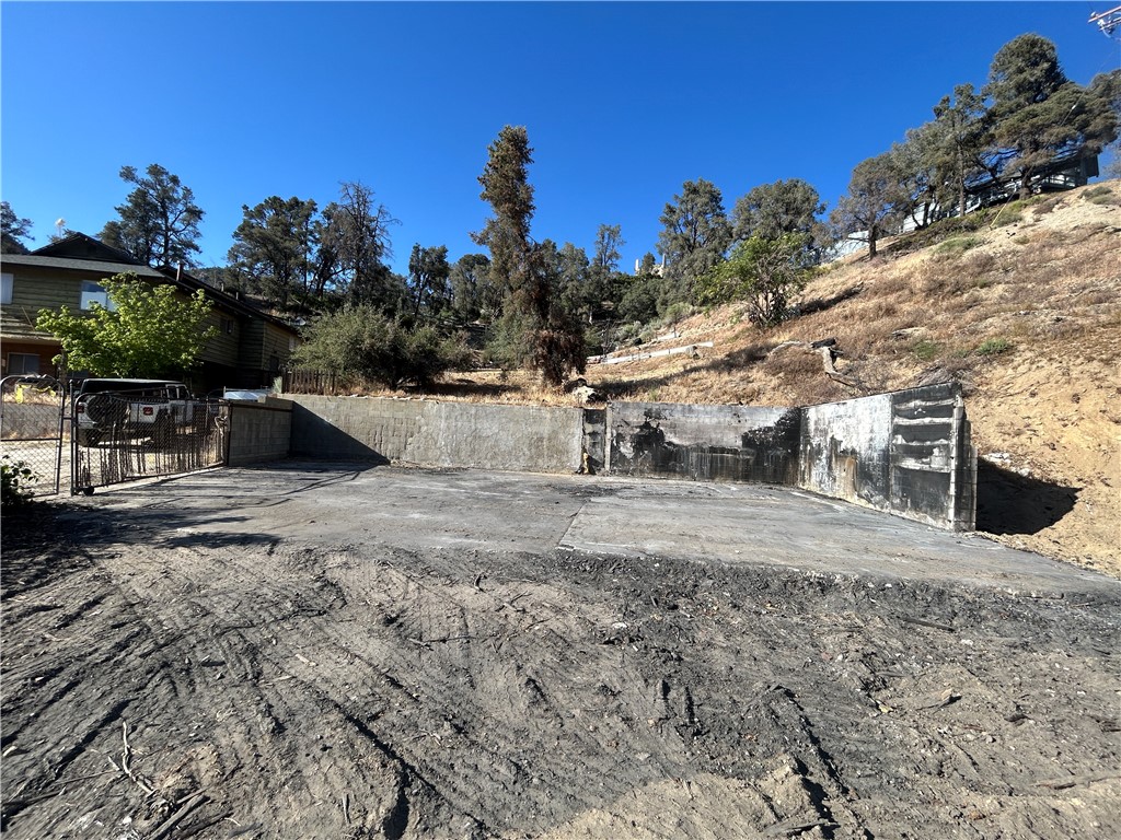main property photo 6