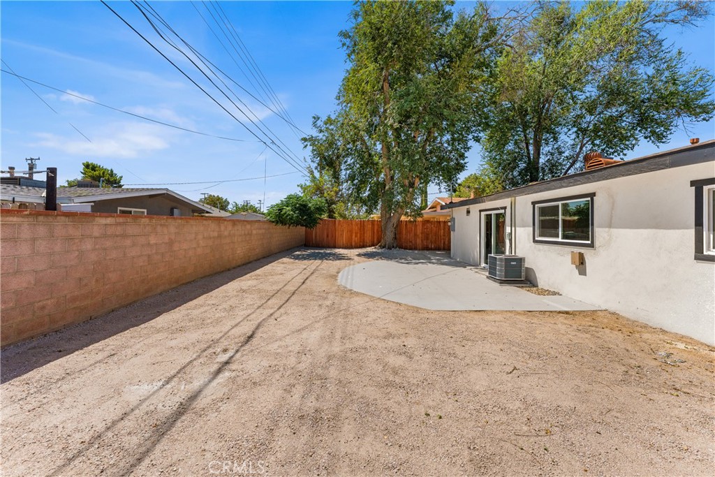 main property photo 36