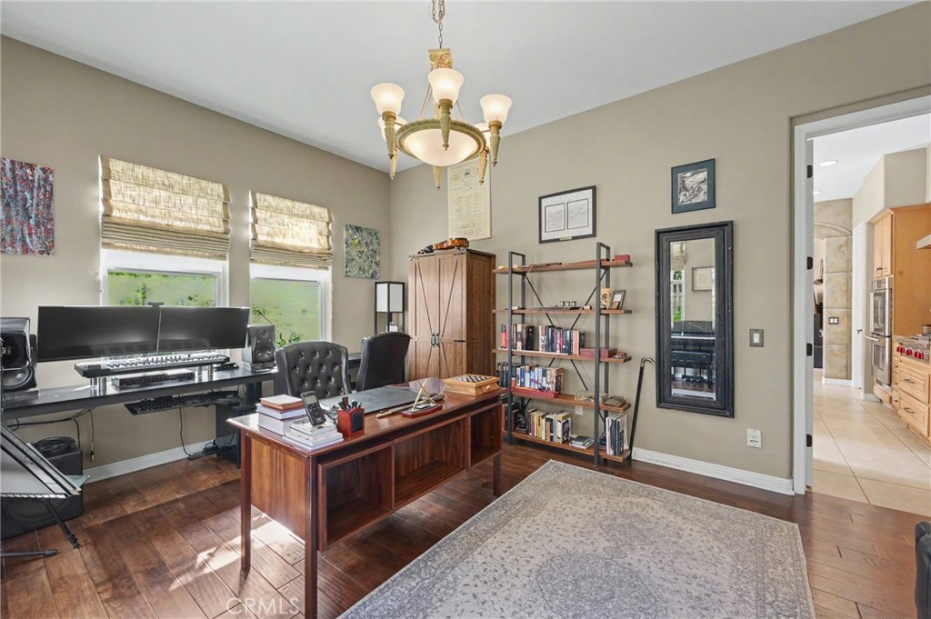 main property photo 13
