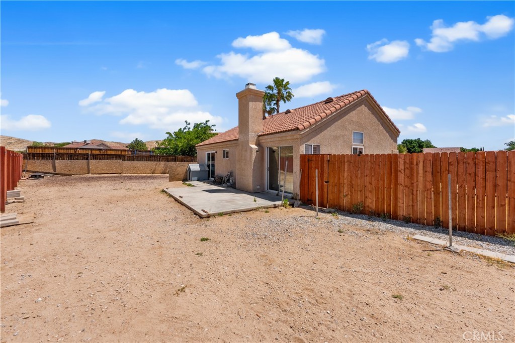 main property photo 30