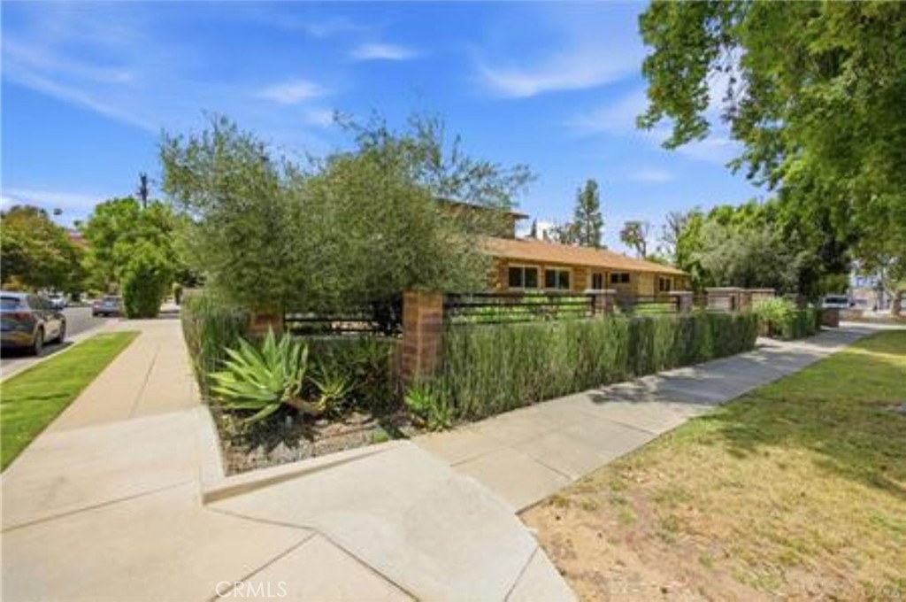 main property photo 72