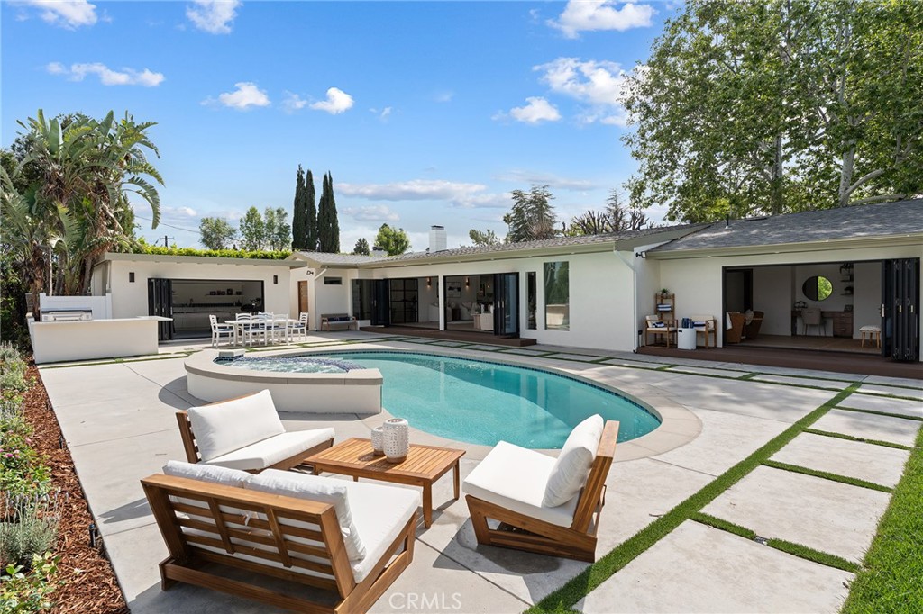 main property photo 54