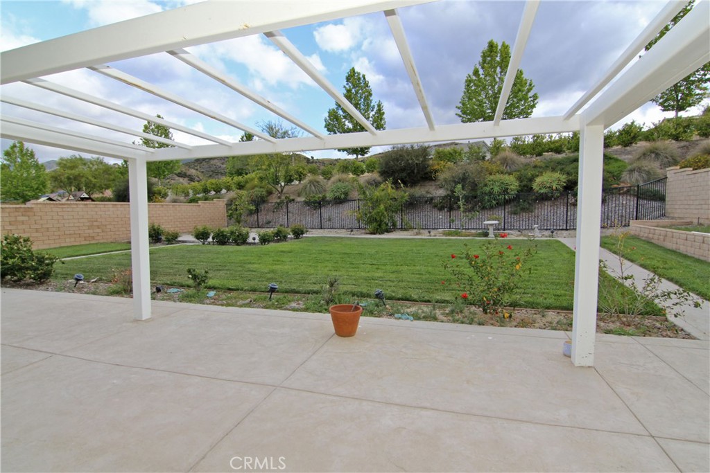main property photo 27