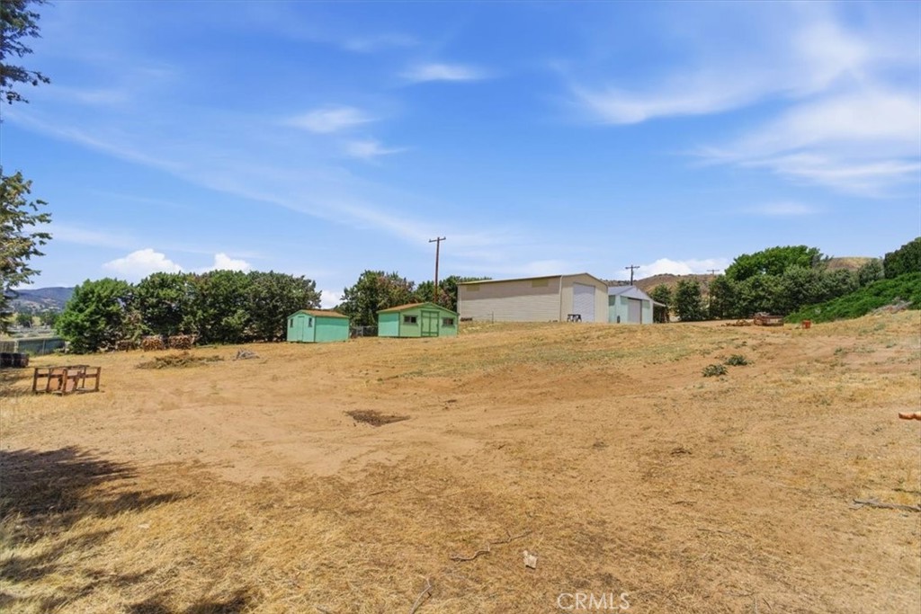 main property photo 31