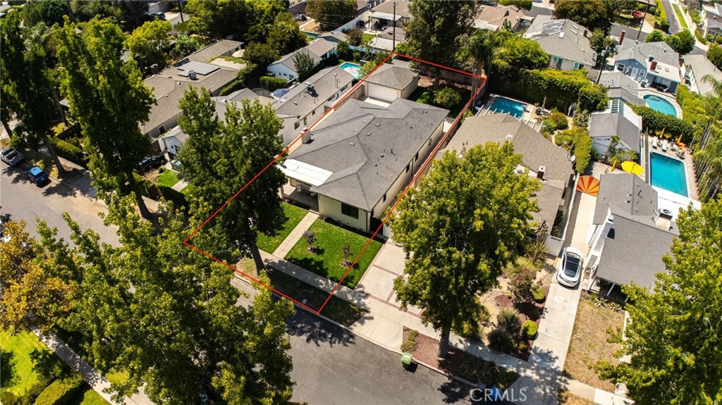 main property photo 48