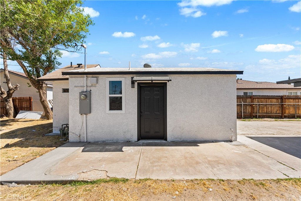 main property photo 44