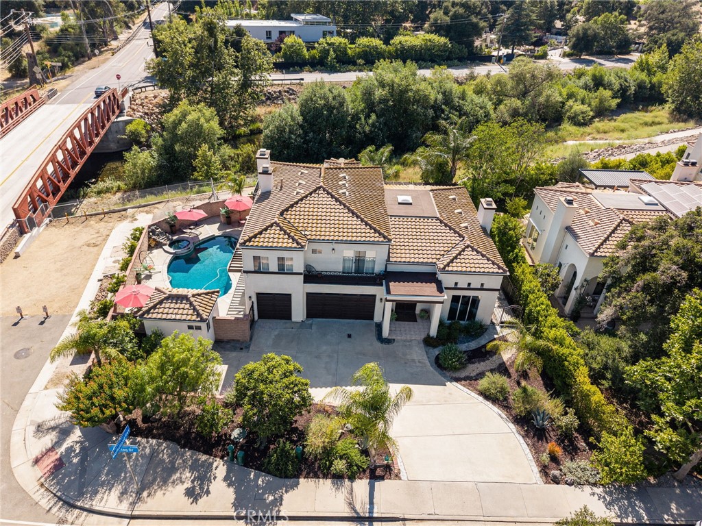 main property photo 59