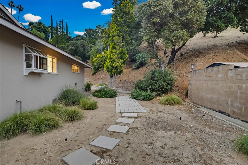 main property photo 65