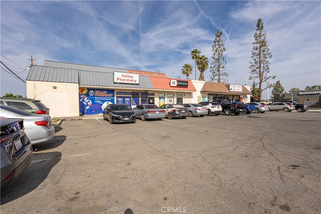main property photo 6