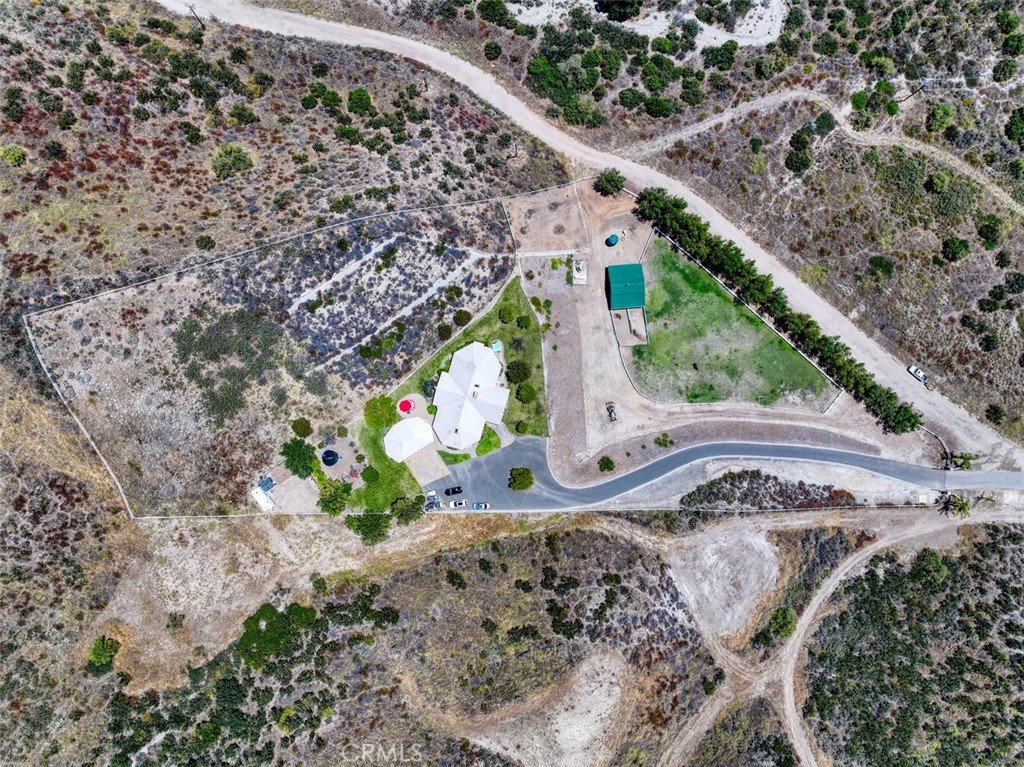 main property photo 33