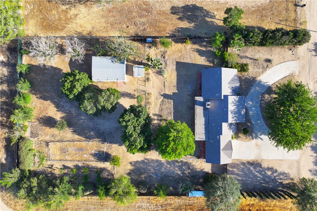 main property photo 47