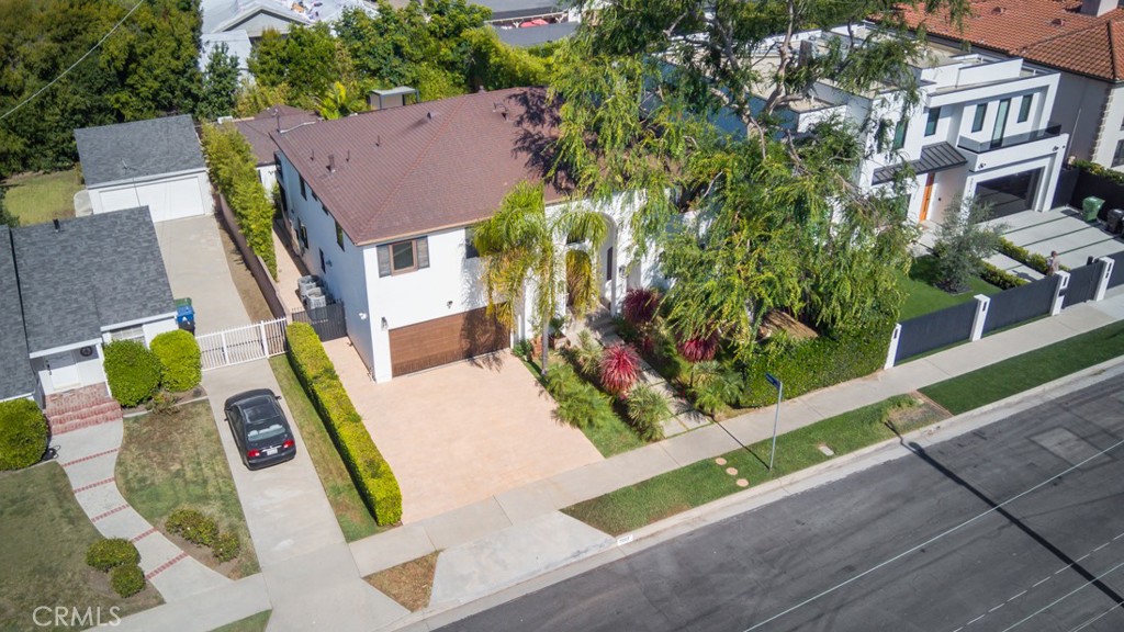 main property photo 50