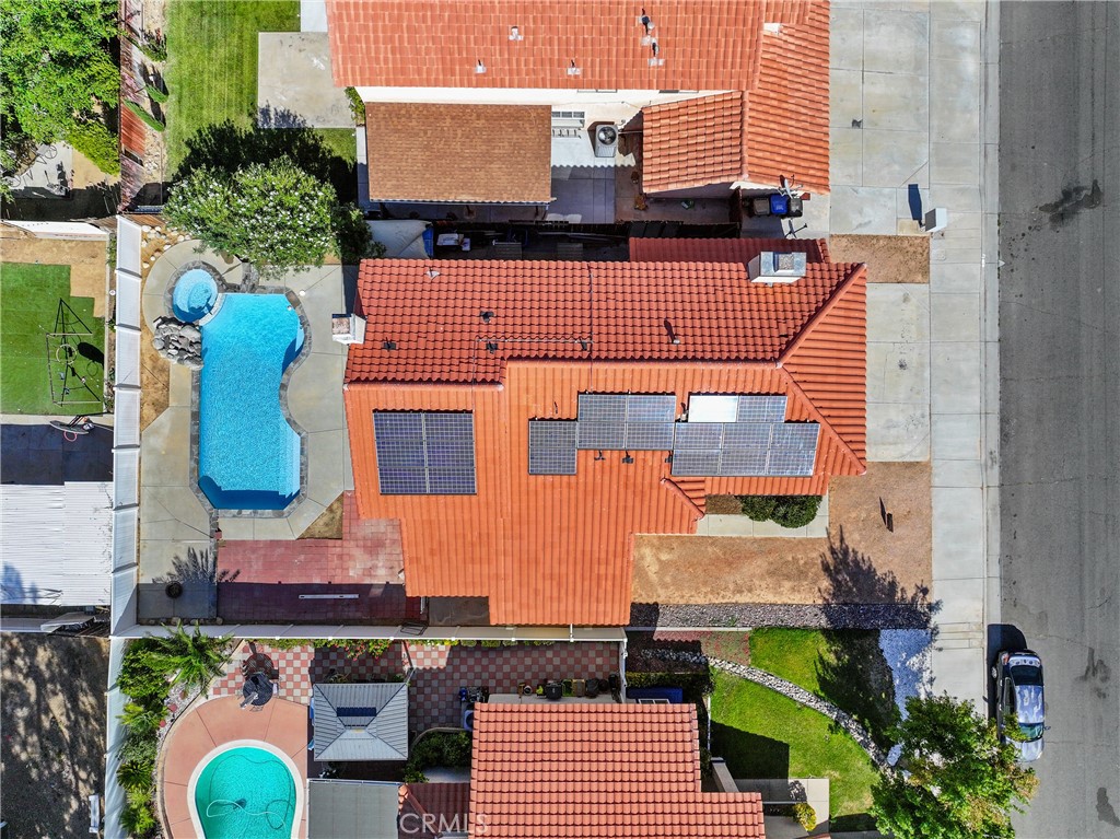 main property photo 50
