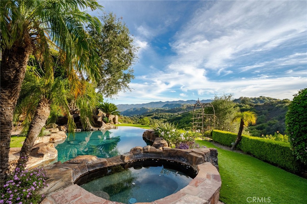 main property photo 59