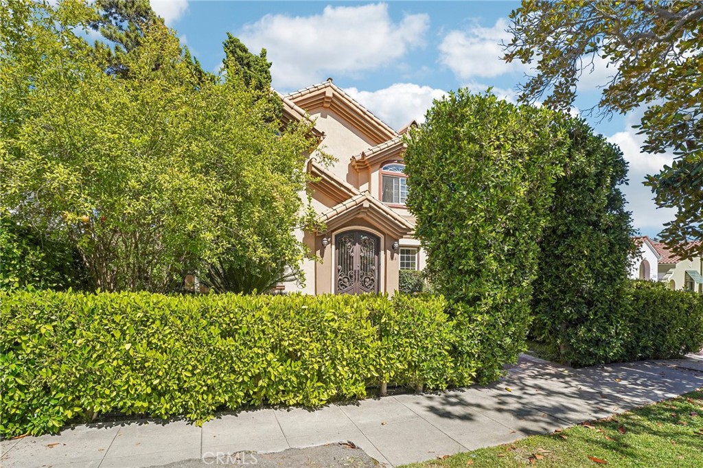 main property photo 45