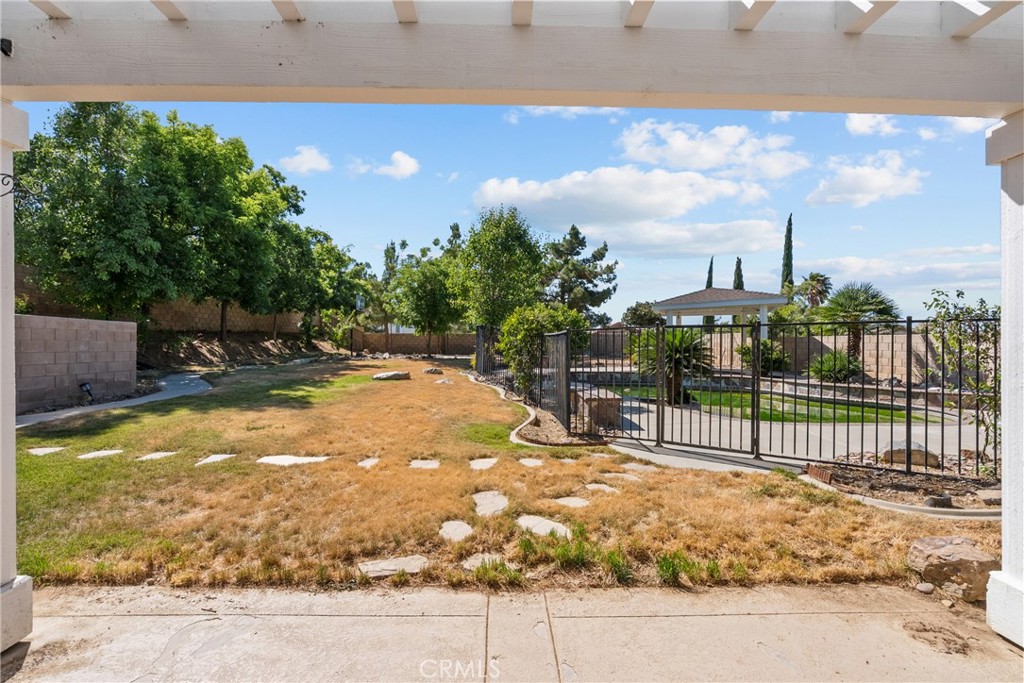 main property photo 60