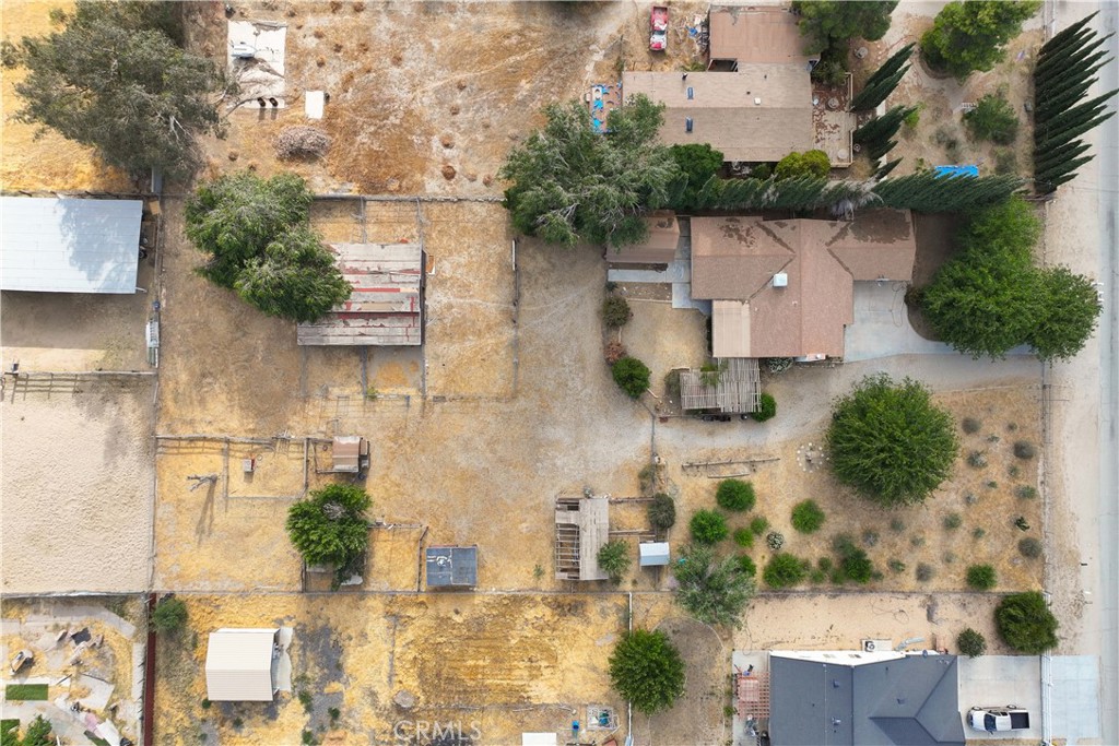 main property photo 50