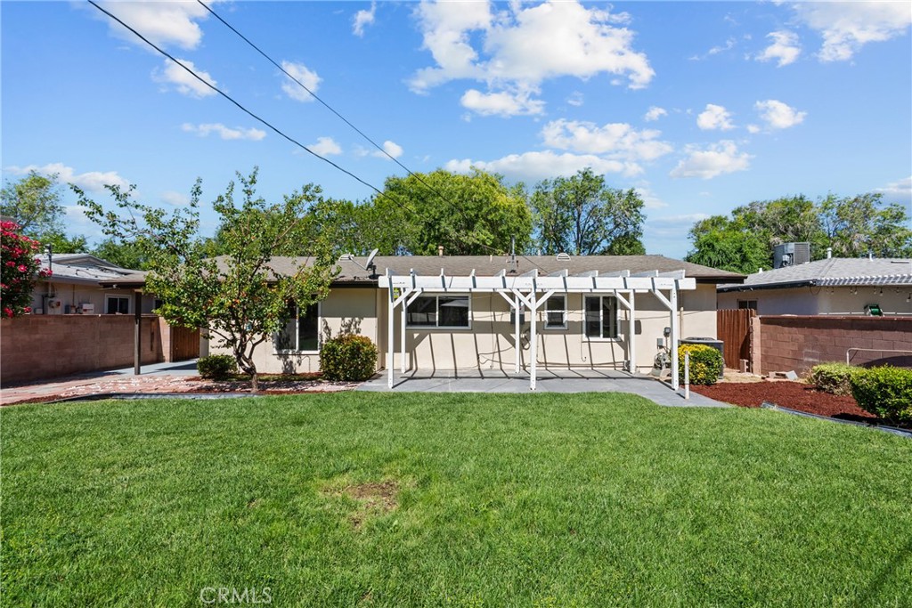 main property photo 42