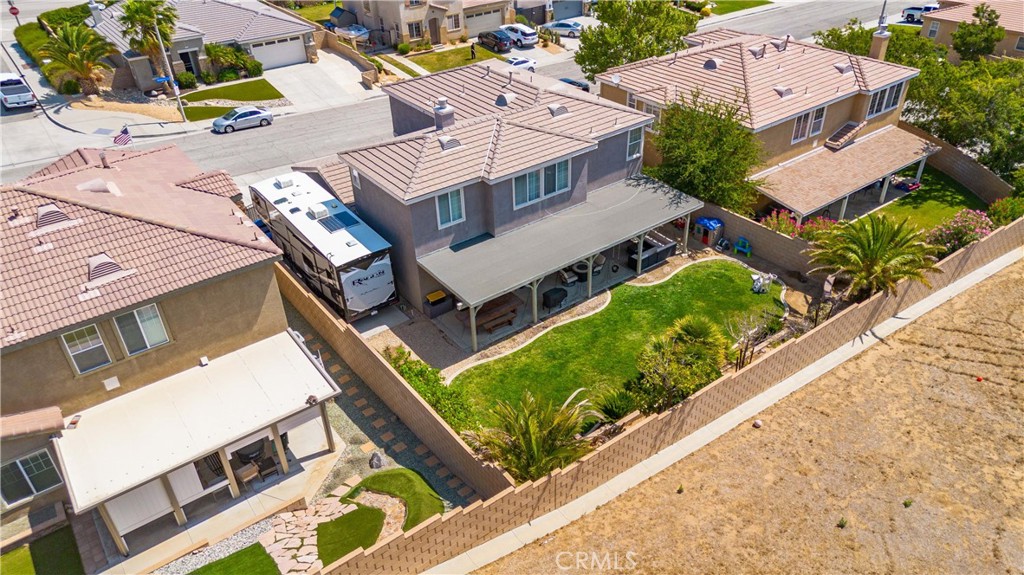 main property photo 37