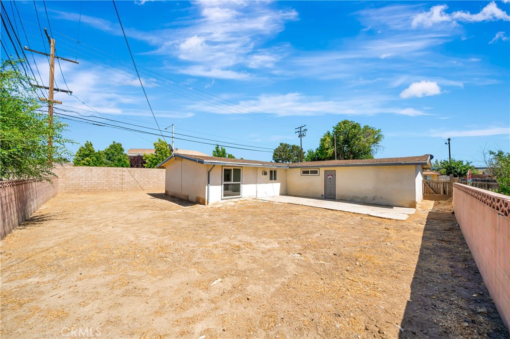 main property photo 27