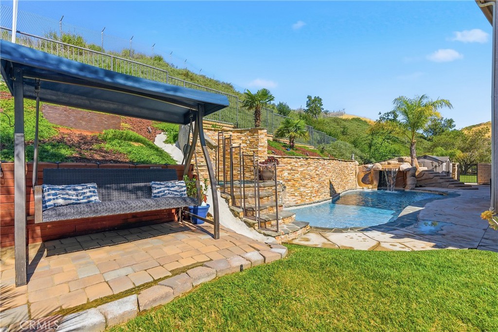 main property photo 70