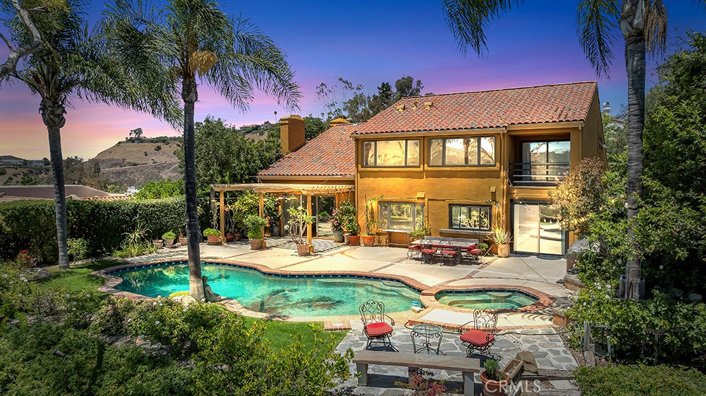 main property photo 7