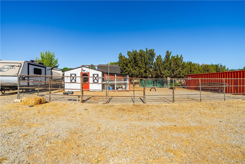 main property photo 45