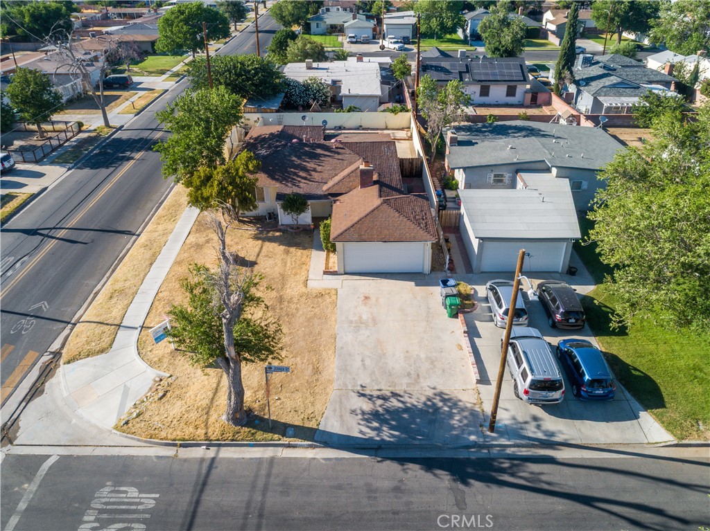 main property photo 22