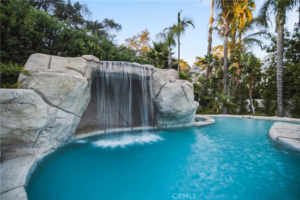 main property photo 58