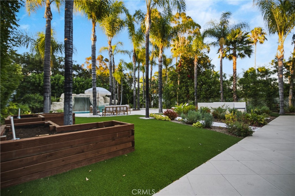 main property photo 66