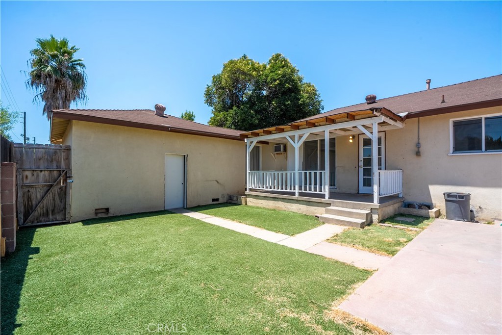 main property photo 30