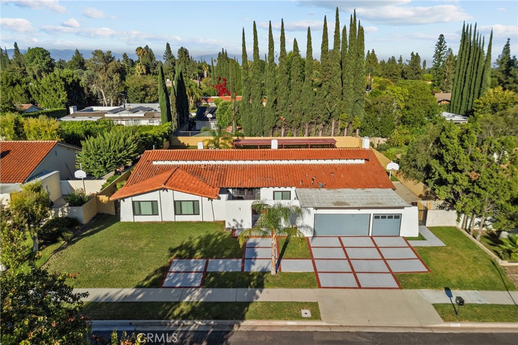 main property photo 60