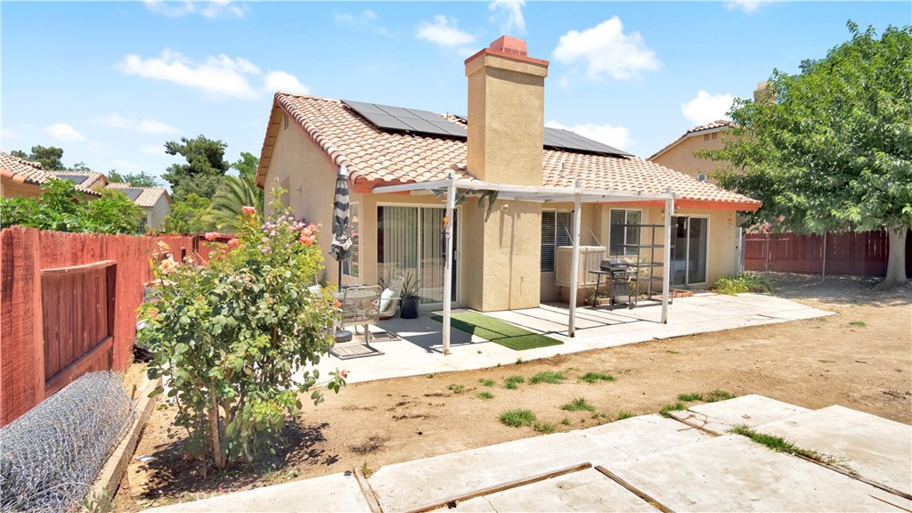 main property photo 40