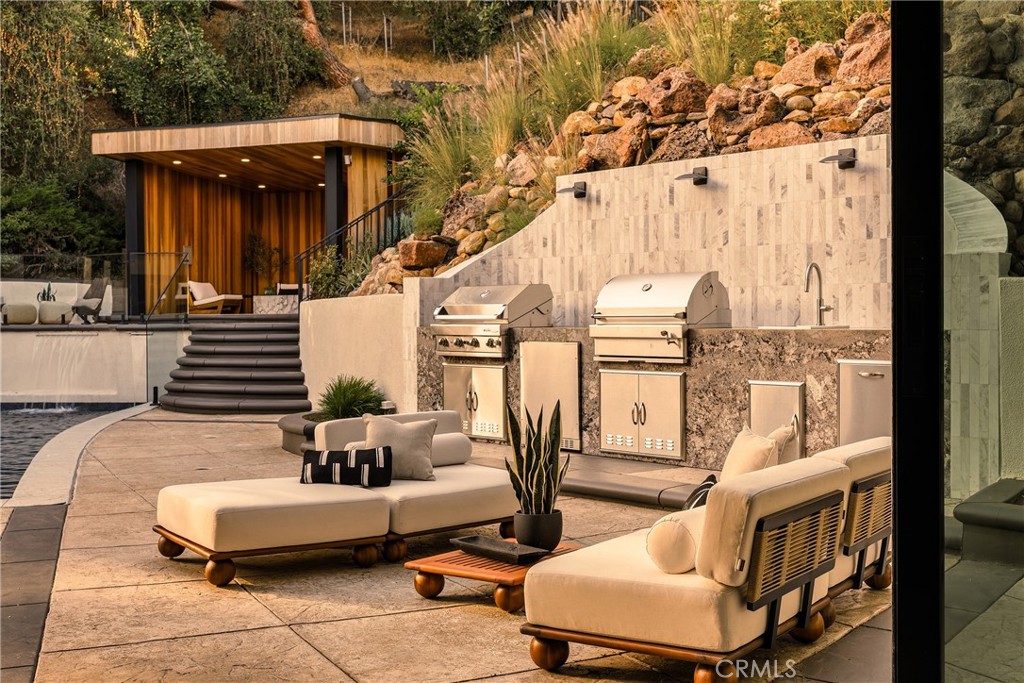 main property photo 62