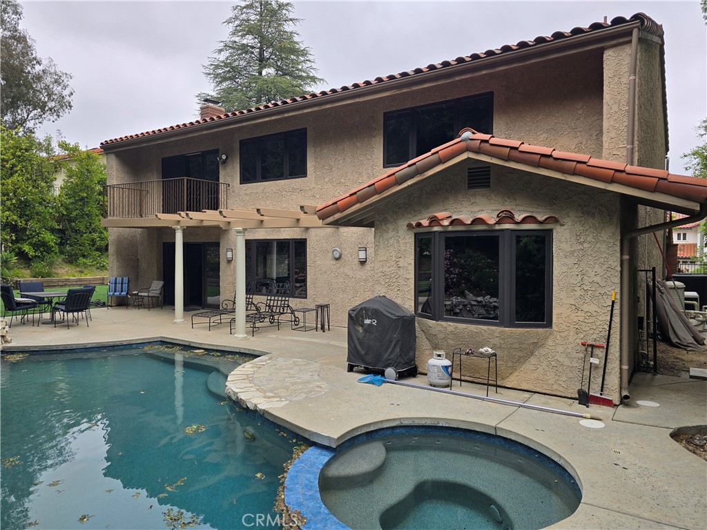 main property photo 50