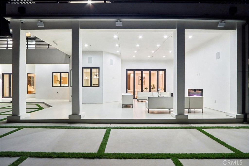 main property photo 63