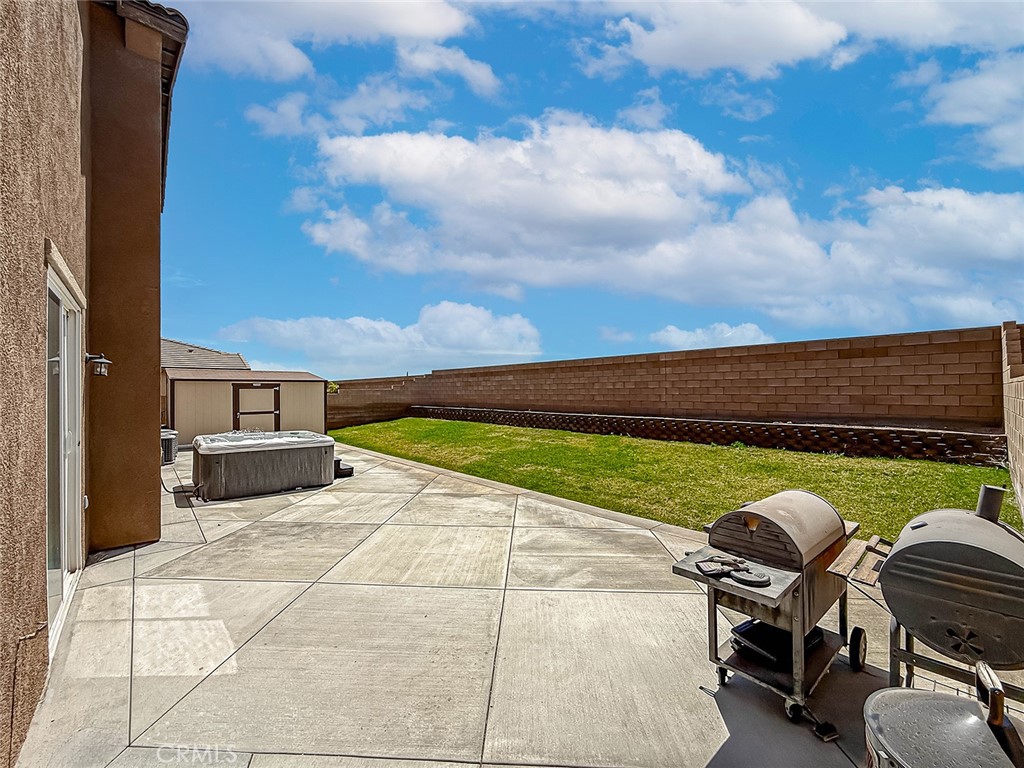 main property photo 45