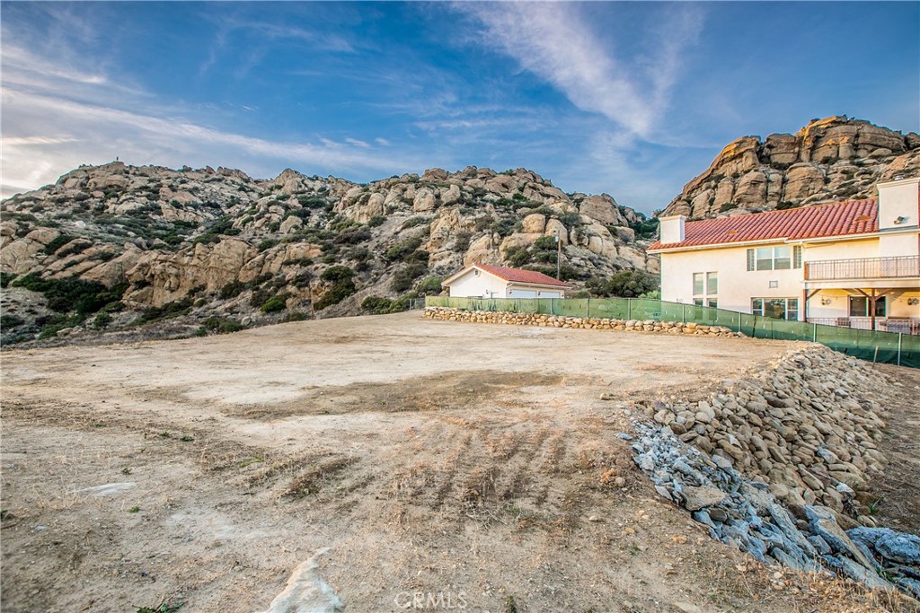 main property photo 22