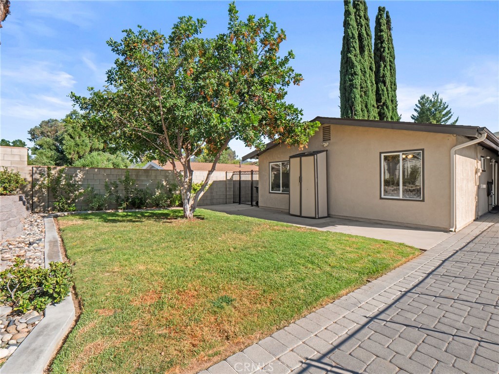 main property photo 18