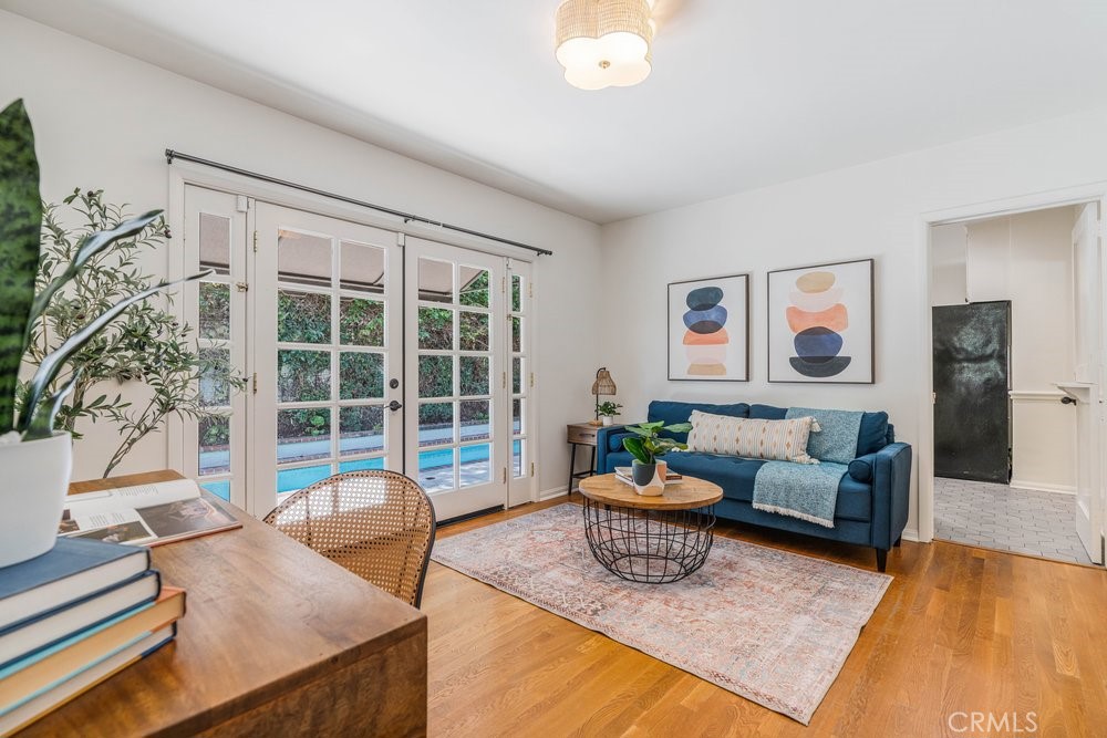 main property photo 18