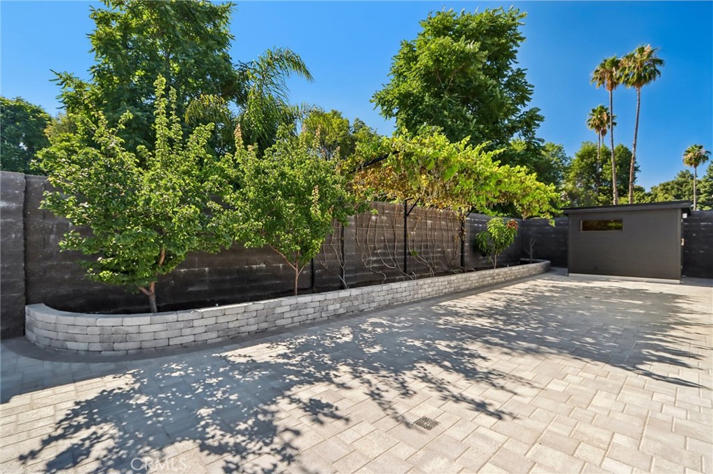 main property photo 43