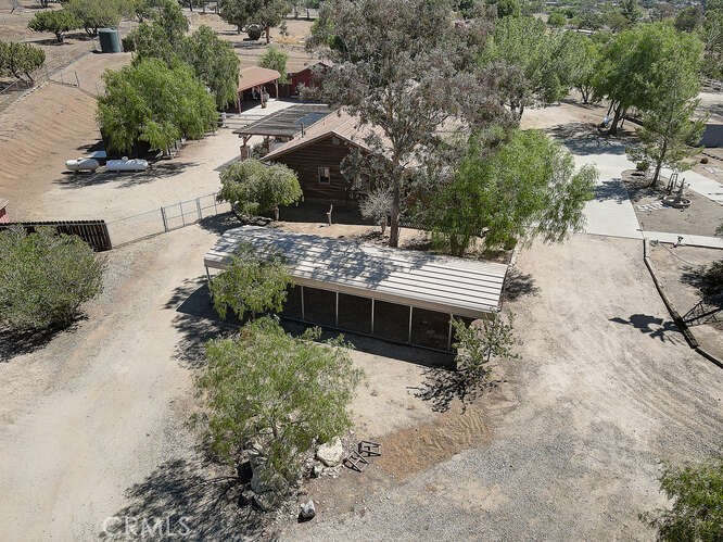 main property photo 50