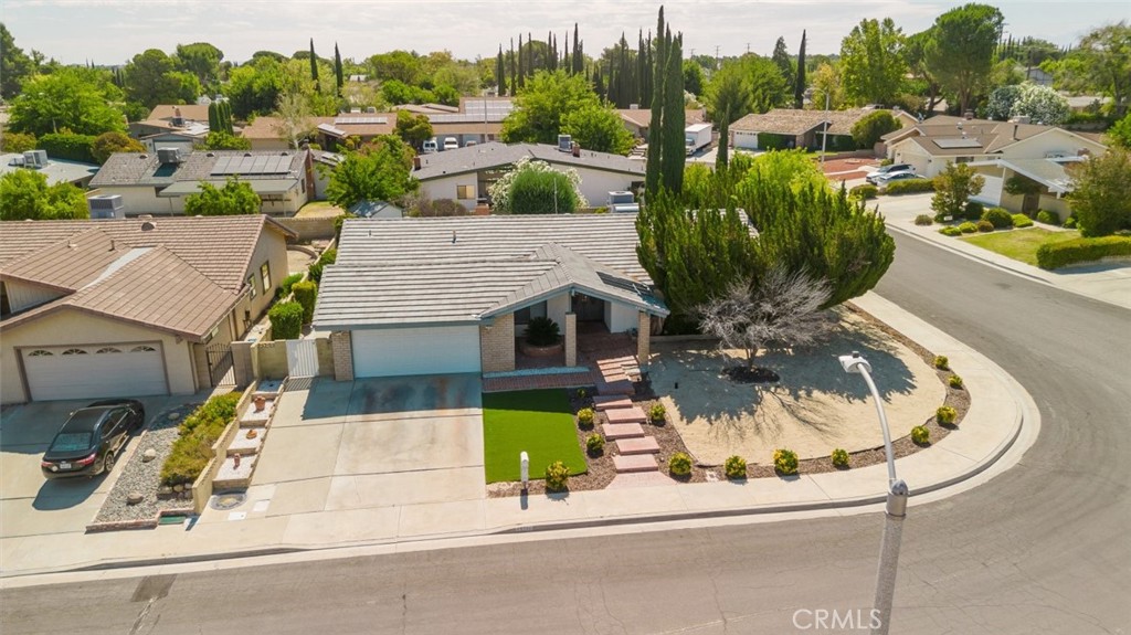 main property photo 60