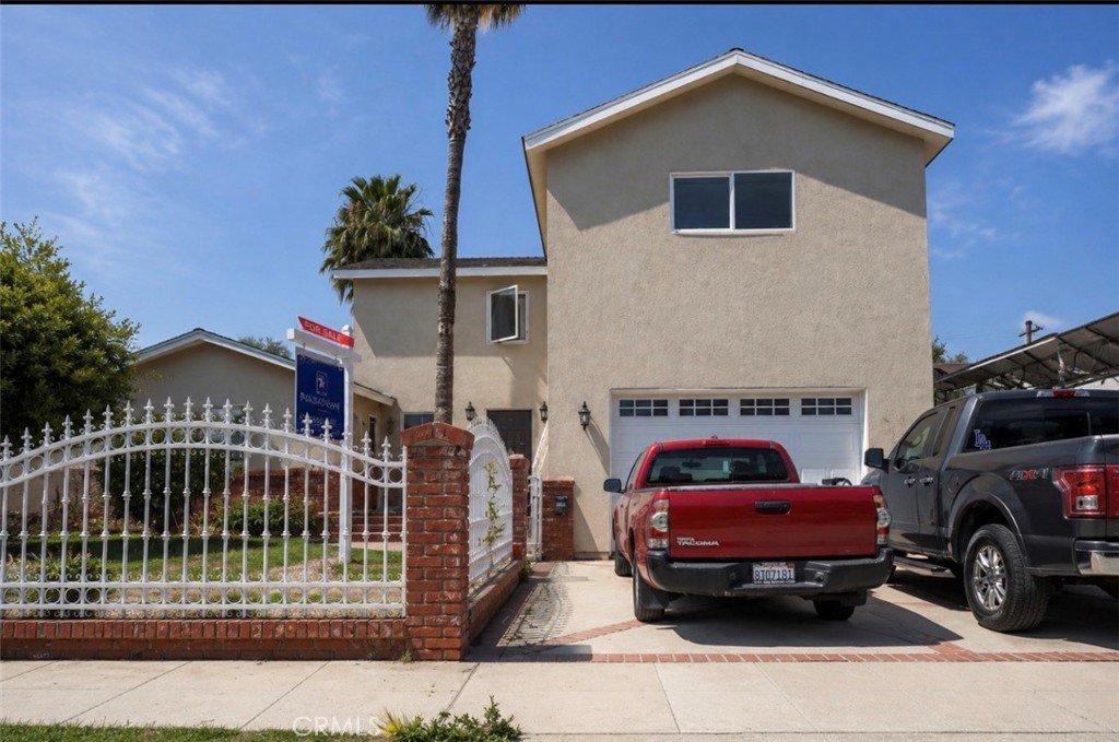 main property photo 0