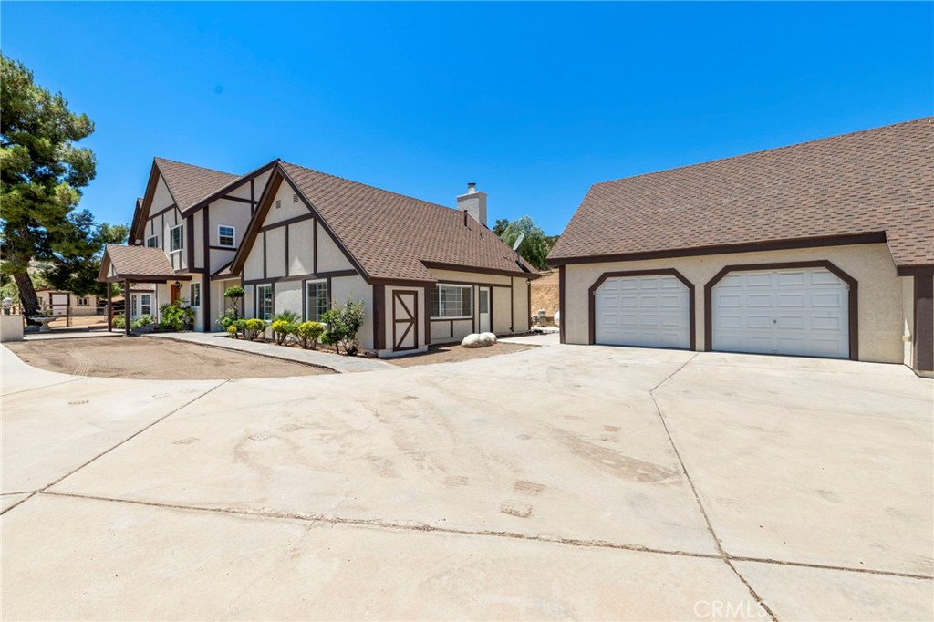 main property photo 5